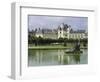 Fontainebleau : Façades donnant sur le grand parterre, avec au centre un bassin ; jardins de Le-null-Framed Giclee Print