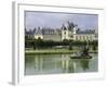 Fontainebleau : Façades donnant sur le grand parterre, avec au centre un bassin ; jardins de Le-null-Framed Giclee Print