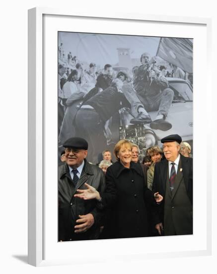 Former Soviet Leader Mikhail Gorbachev and Others During the Commemorations of Fall of Berlin Wall-null-Framed Photographic Print