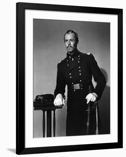 FORT APACHE, 1948 directed by JOHN FORD Henry Fonda (b/w photo)-null-Framed Photo