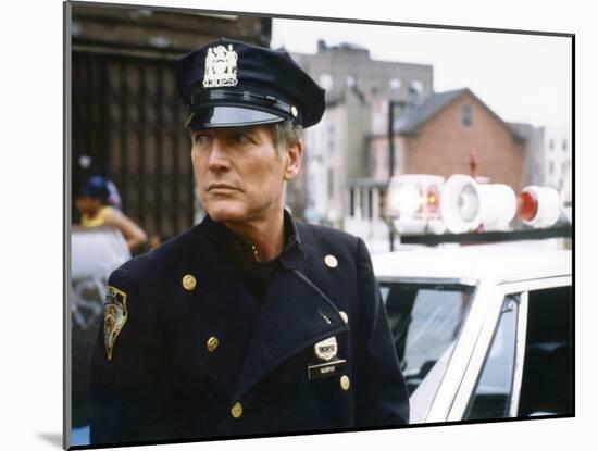 FORT APACHE-THE BRONX, 1980 directed by DANIEL PETRIE Paul Newman (photo)-null-Mounted Photo