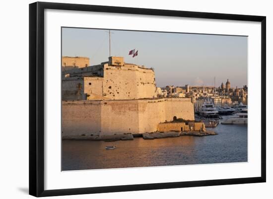 Fort St. Angelo, Fishing Boat and Vittoriosa (Birgu) at Sunset, Grand Harbour-Eleanor Scriven-Framed Photographic Print