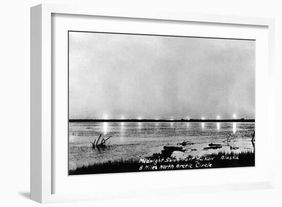 Fort Yukon, Alaska - View of the Midnight Sun-Lantern Press-Framed Art Print