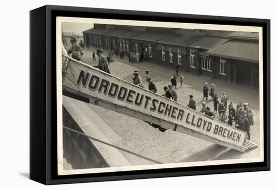 Foto Dampfer Stuttgart, Lloyd Bremen, Gangway-null-Framed Stretched Canvas