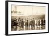 Foto Dampfschiff, Passagiere Im Hafen, Gruppenfoto-null-Framed Giclee Print