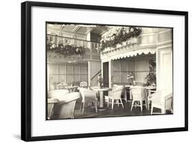 Foto Hapag, Dampfer Deutschland, Laube, 1 Klasse-null-Framed Giclee Print