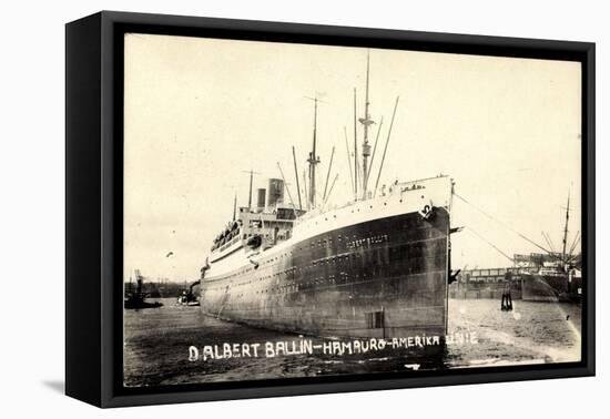 Foto Hapag, Dampfschiff Albert Ballin Vor Anker-null-Framed Stretched Canvas