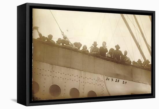 Foto Hapag, Dampfschiff, S.S. Deutschland,Passagiere-null-Framed Stretched Canvas
