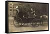 Foto Kutsche, Adelige Dame, Fahrer,Pferd,Pflasterweg-null-Framed Stretched Canvas