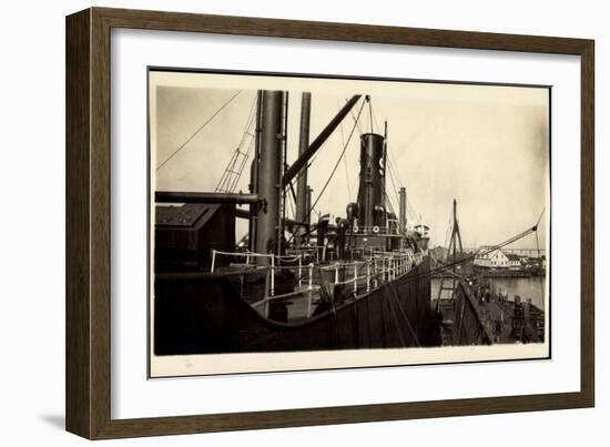 Foto S.S. Java Arrow, Dry Dock, New York 1929-null-Framed Giclee Print