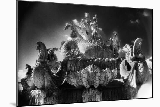 Fountain, Witley Court, Worcestershire, England-Simon Marsden-Mounted Giclee Print