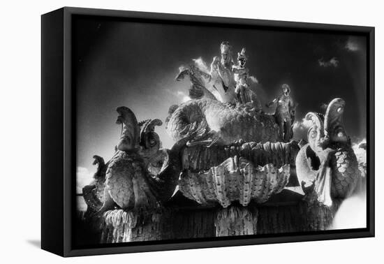 Fountain, Witley Court, Worcestershire, England-Simon Marsden-Framed Stretched Canvas