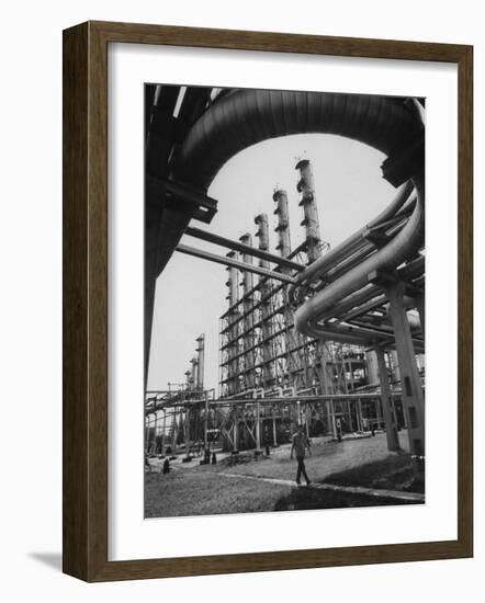 Fraction Plant Industry of Oil Refinery-Carl Mydans-Framed Photographic Print