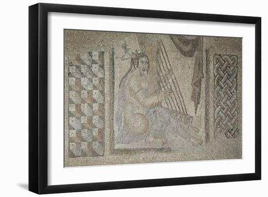 Fragment de mosaïque : harpiste-null-Framed Premium Giclee Print