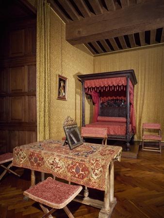 'France, Chateau D'Azay-Le-Rideau, Loire Valley, Francis I's Bedchamber  with Renaissance Furniture' Photographic Print | AllPosters.com