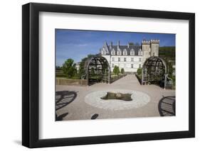 France, Loire Valley, Villandry Castle, Fountain-Samuel Magal-Framed Photographic Print