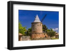 France, Provence, Vaucluse, Goult, Historical Windmill "Moulin De JŽrusalem-Udo Siebig-Framed Photographic Print