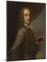 François Marie Arouet de Voltaire, dit Voltaire (1694-1778) - tenant un exemplaire de "La Henriade"-Tour Maurice Quentin de La-Mounted Giclee Print