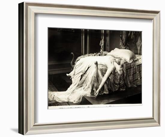 Frankenstein, Mae Clarke on lobbycard, 1931-null-Framed Art Print