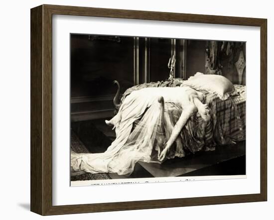 Frankenstein, Mae Clarke on lobbycard, 1931-null-Framed Art Print