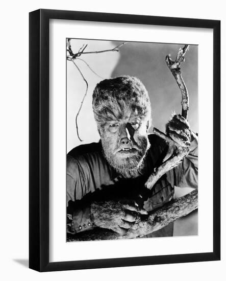 Frankenstein Meets the Wolf Man, Lon Chaney, Jr., 1943-null-Framed Photo