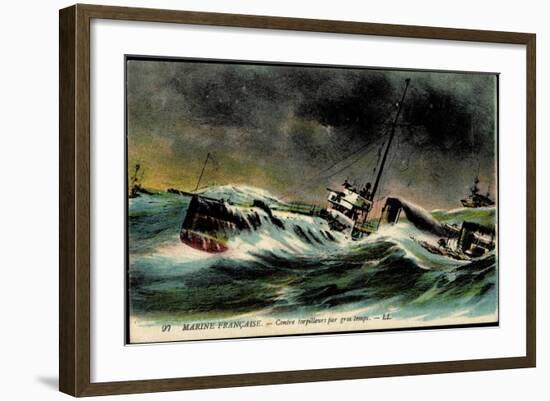 Französische Marine Kämpft Gegen U Boot-null-Framed Giclee Print