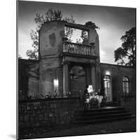 Frau and Herr Fritz Kehl Dining on Terrace of their Bombed-Out Villa-Nina Leen-Mounted Photographic Print