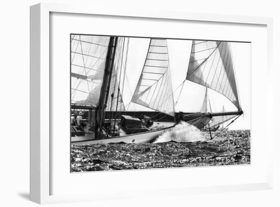 Free Sailing-Jorge Llovet-Framed Giclee Print