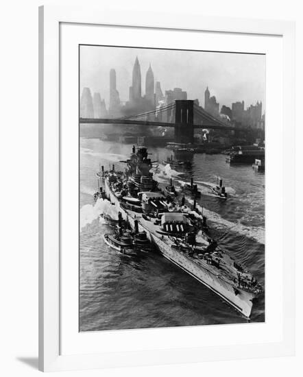 French Battleship Richelieu Passes Brooklyn Bridge-null-Framed Photographic Print