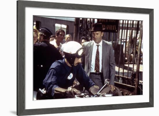 FRENCH CONNECTION II by JohnFrankenheimer with Gene Hackman, 1975 (photo)-null-Framed Photo