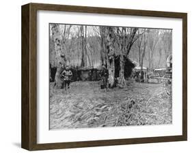 French Rest Area and Soup Kitchen Behind the Lines, World War I, 1915-null-Framed Giclee Print