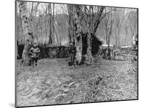 French Rest Area and Soup Kitchen Behind the Lines, World War I, 1915-null-Mounted Giclee Print
