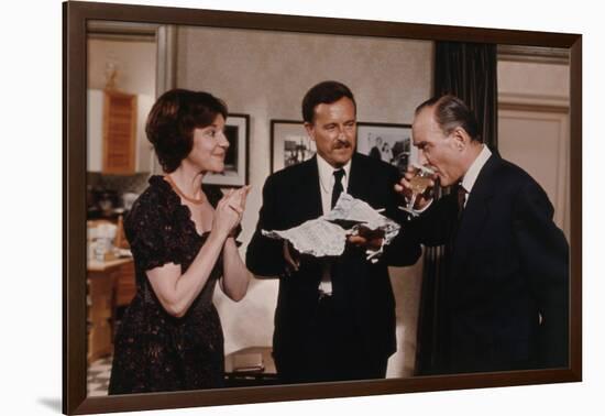 FRENZY, 1972 directed by ALFRED HITCHCOCK Anna Massey, Jon Finch and Alex Mc Cowen (photo)-null-Framed Photo