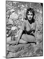 Frisky, Gina Lollobrigida, 1954-null-Mounted Photo