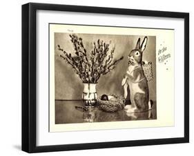 Frohe Ostern, Osterhasenfigur, Osterei, Kätzchen-null-Framed Giclee Print