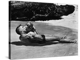 FROM HERE TO ETERNITY, 1953 directed by FRED ZINNEMANN Burt Lancaster and Deborah Kerr (b/w photo)-null-Stretched Canvas