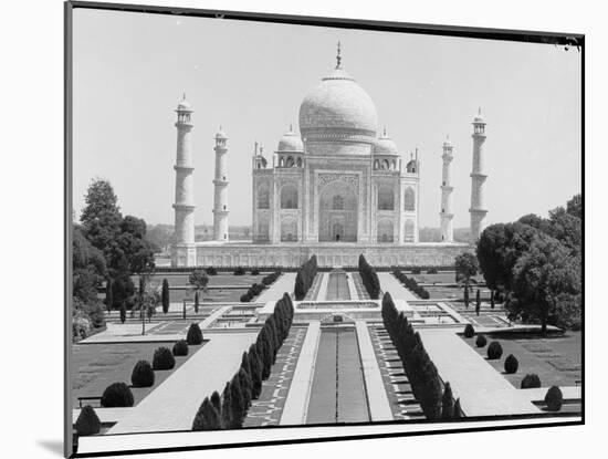 Front View of Taj Mahal in India-null-Mounted Photographic Print