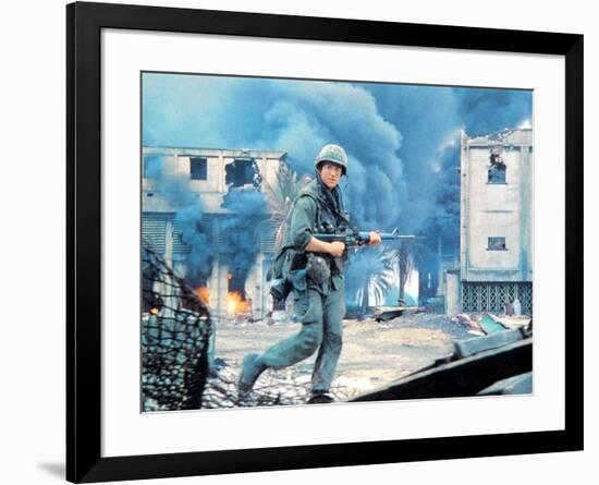 FULL METAL JACKET, 1987 directed by STANLEY KUBRICK Matthew Modine (photo)-null-Framed Photo