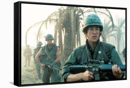 FULL METAL JACKET, 1987 directed by STANLEY KUBRICK Matthew Modine (photo)-null-Framed Stretched Canvas