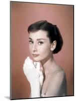 Funny Face, Audrey Hepburn, Directed by Stanley Donen, 1957-null-Mounted Photo