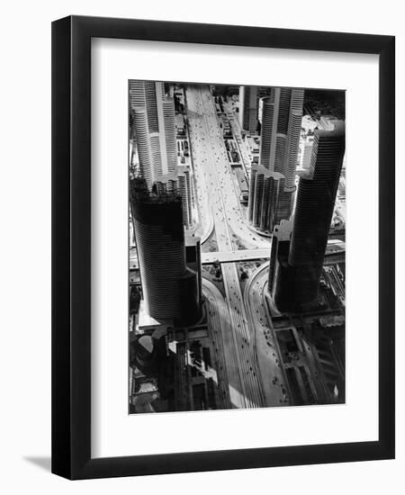 Futurama City of 1960-null-Framed Premium Photographic Print
