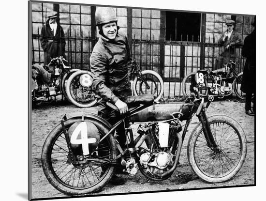 Fw Dixon with a Harley-Davidson, 1923-null-Mounted Photographic Print