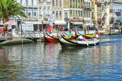 Gondol-Like Moliceiros Boats Navigating on the Central Channel, Aveiro, Beira, Portugal, Europe