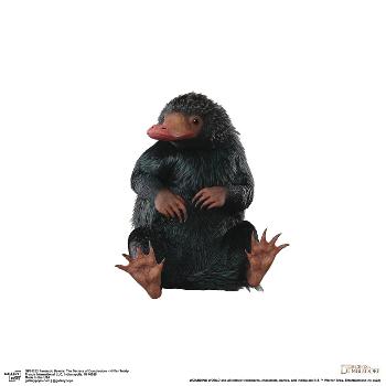 FANTASTIC BEASTS: THE SECRETS OF DUMBLEDORE, Teddy the Niffler, 2022. ©  Warner Bros. / Courtesy Everett Collection Stock Photo - Alamy