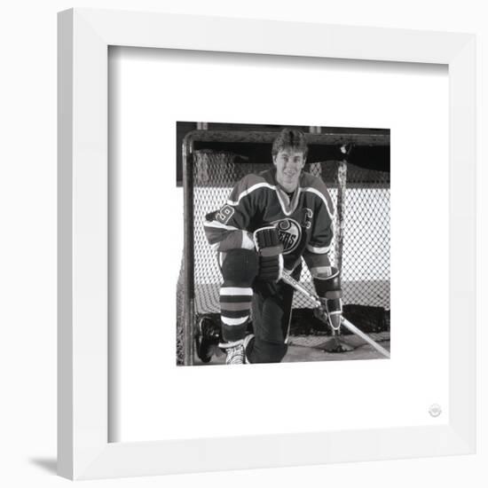 Gallery Pops Wayne Gretzky - 1985 Season Photo Wall Art-Trends International-Framed Gallery Pops