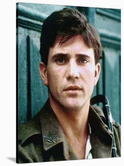 GALLIPOLI, 1981 directed by PETER WEIR Mel Gibson (photo)-null-Stretched Canvas