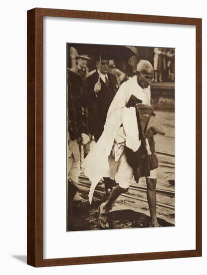 Gandhi Visiting London for 'Round Table' Conferences, September 1930-English Photographer-Framed Giclee Print