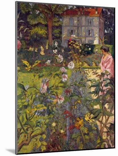 Garden at Vaucresson, 1920-Edouard Vuillard-Mounted Giclee Print