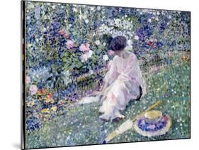 Garden in June, 1911-Frederick Carl Frieseke-Mounted Giclee Print