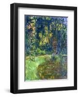 Garden of Giverny, 1923-Claude Monet-Framed Giclee Print